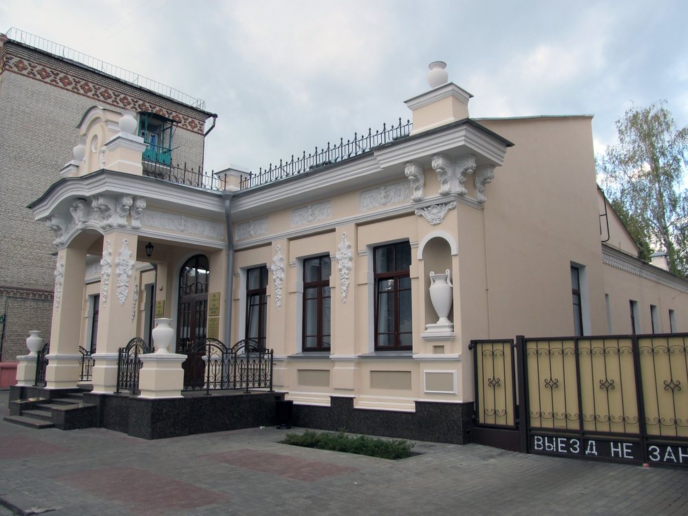 Дом врача на Ирининской, ныне ЗАГС