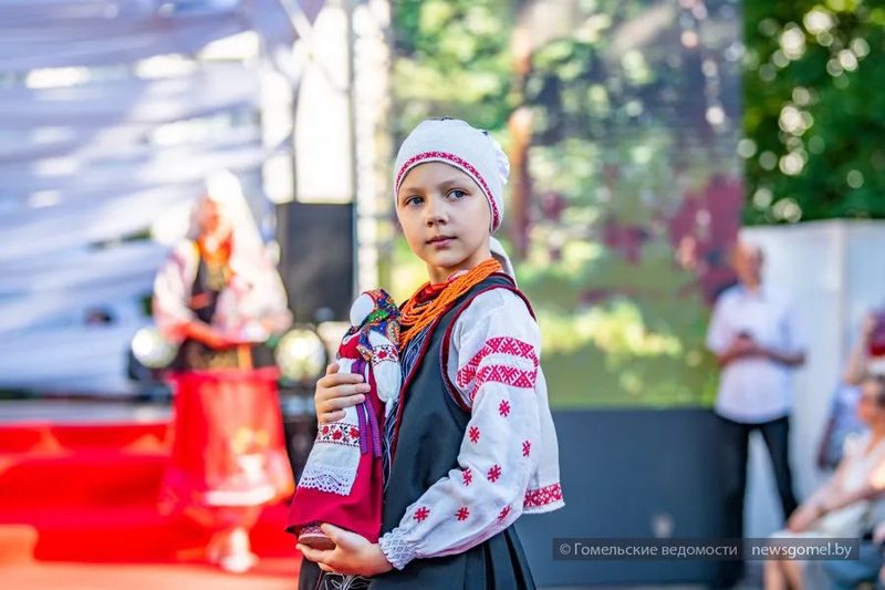 В Гомеле прошёл показ мод FASHION GOMEL CITY SHOW 2026 SPRING/SUMMER