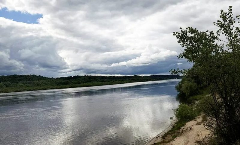 Прокуратура потребовала устранить нарушения на водных объектах области