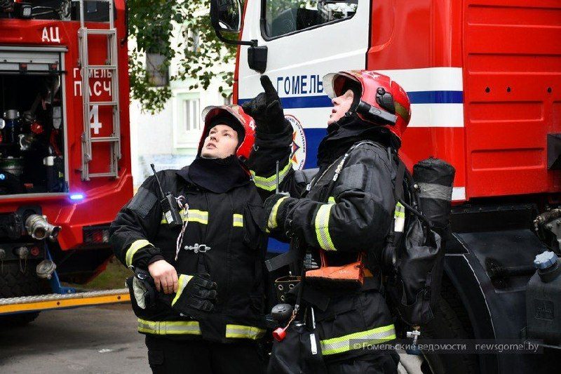 В общежитии на Космонавтов прошли учения МЧС и служб