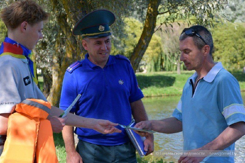 МЧС провело проверку соблюдения правил купания на пляже «Озёрный»