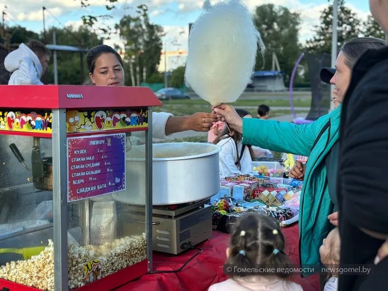 Молодёжная площадка арт-парка собрала семьи на Хуторе