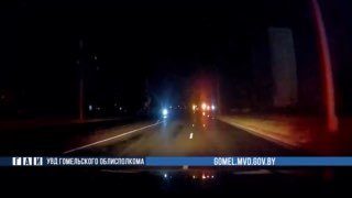 В Мозыре задержан нетрезвый мотоциклист без прав после ночной погони