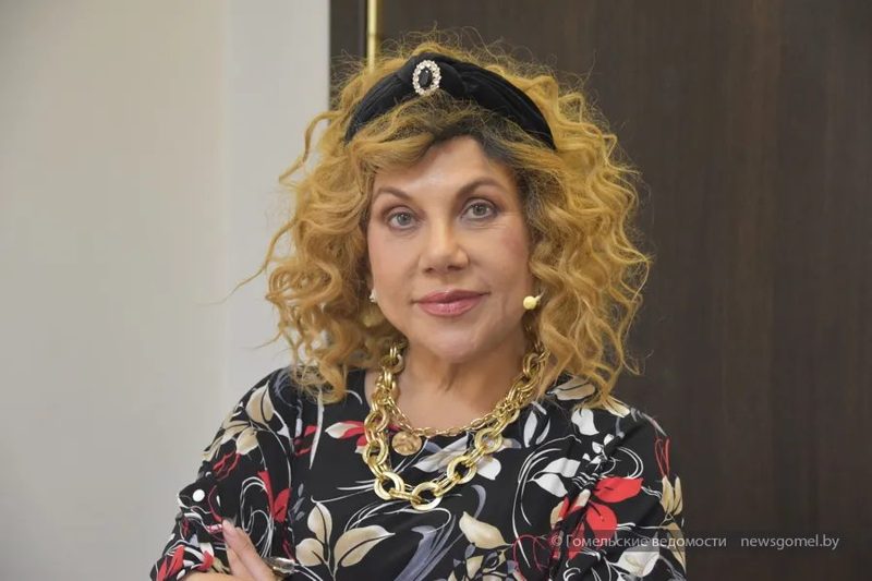 Марина Федункив в Гомеле: о юморе, театре и профессиональном мастерстве