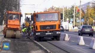 На остановках у университета готовят карманы для автобусов