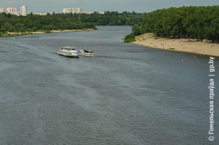 На Днепре у Лоева уровень воды упал ниже критической отметки