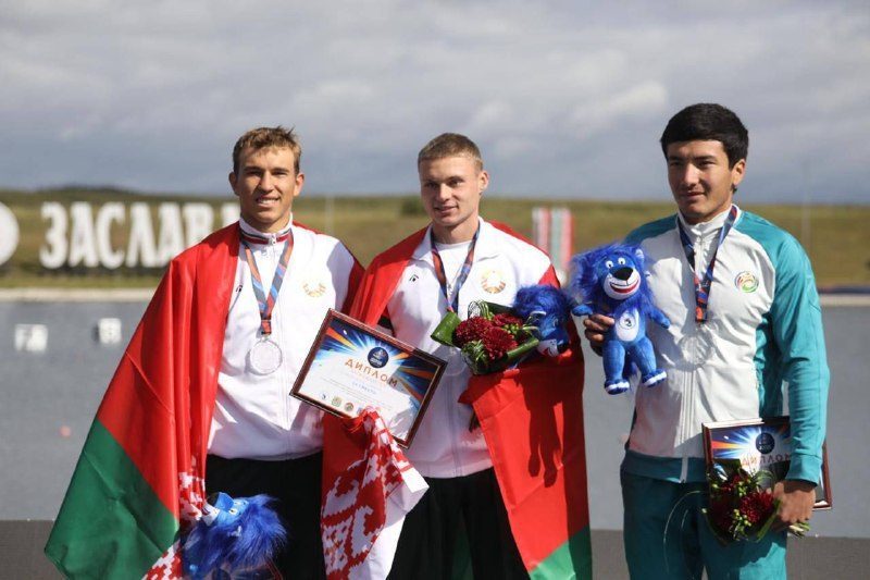 Гомельчанин Верещако выиграл золото на Кубке ШОС по гребле