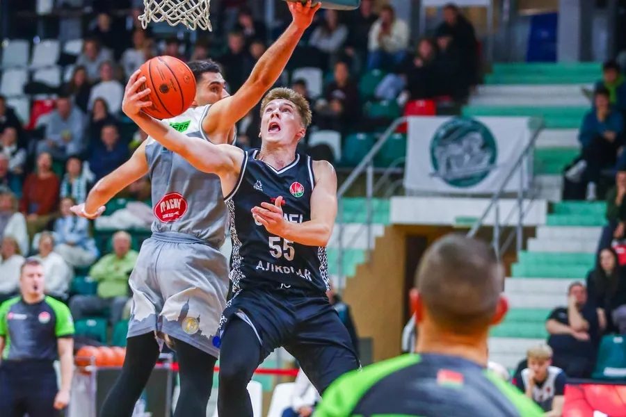 «Гомельские рыси» начали чемпионат с поражения