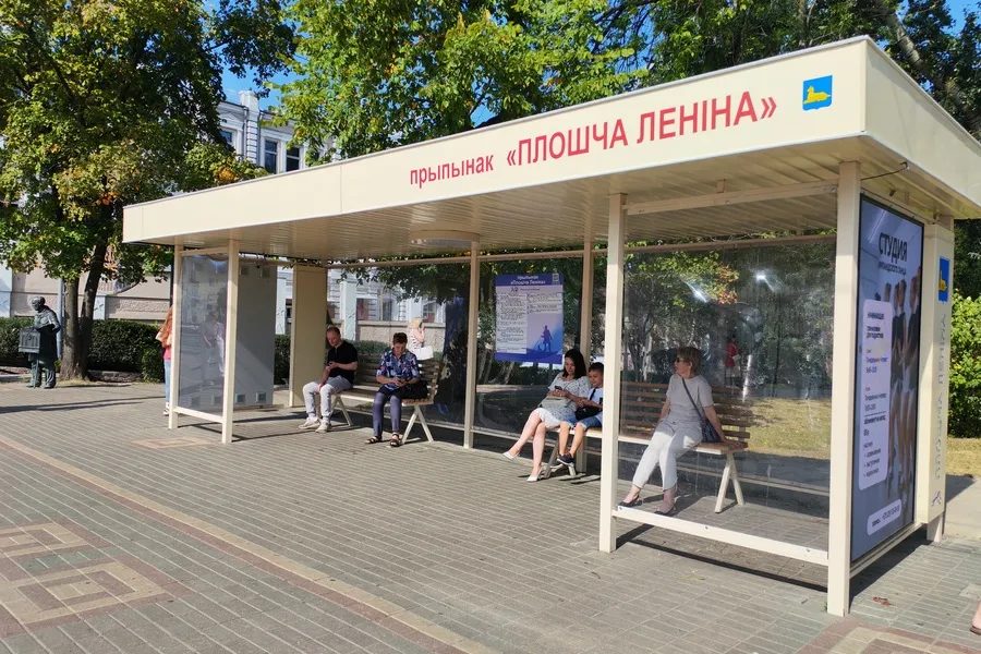 На остановке «Площадь Ленина» обновили расписание транспорта