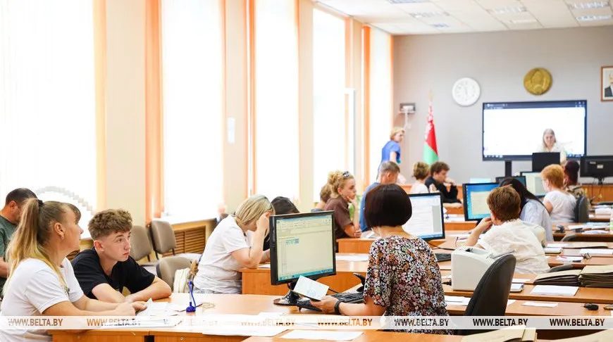 32 тысячи первокурсников зачислены на бюджет в вузы Беларуси