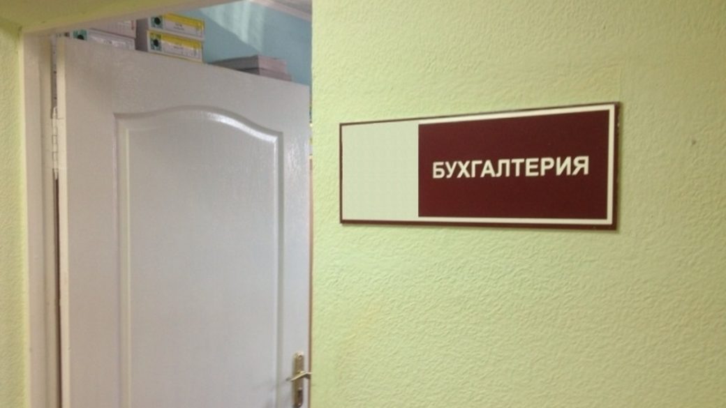 Прокурор вернул лоевским работникам задолженность по зарплате