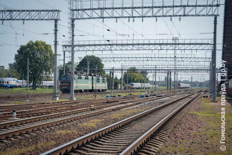 Поезд Адлер — Минск 9 октября пойдёт в объезд Гомеля