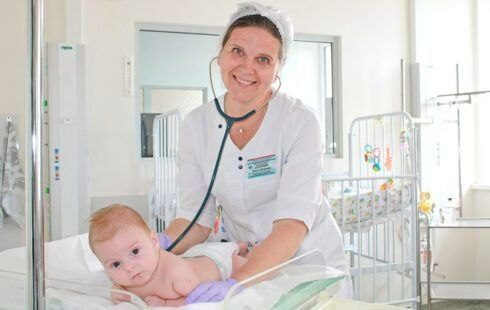Ольга Целехович названа лучшим педиатром страны