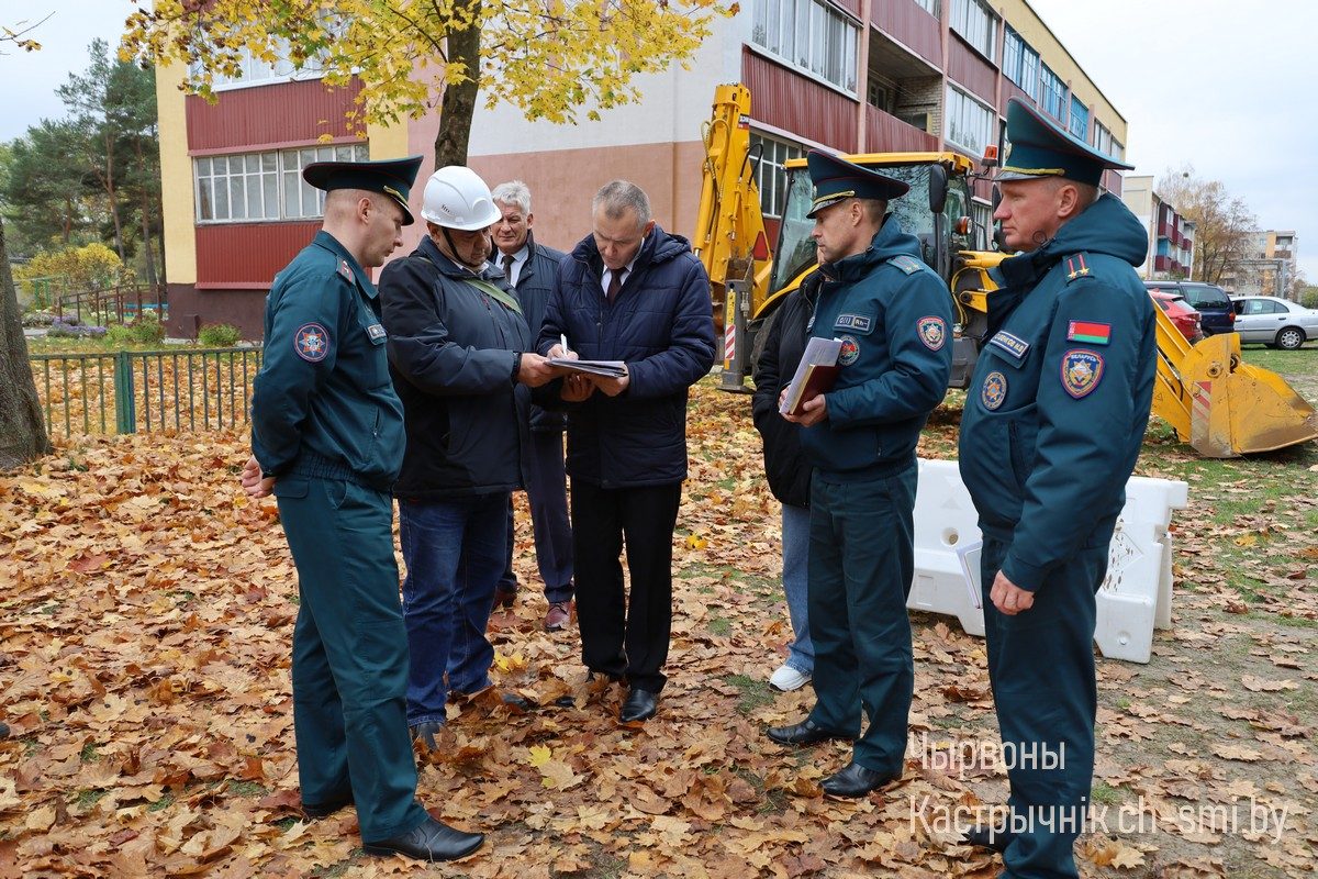 В Октябрьском районе проводятся комплексные учения