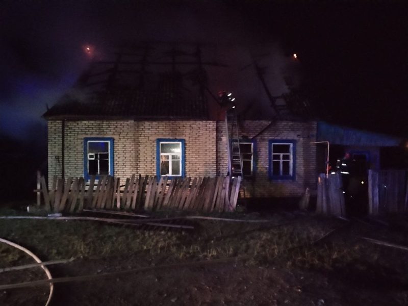 Пожар на улице Чигладзе в Светлогорске унес две жизни