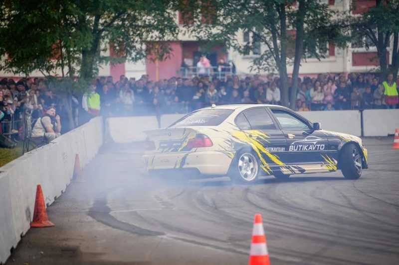 Лучшие дрифтеры показали мастерство на Gomel Drift Battle