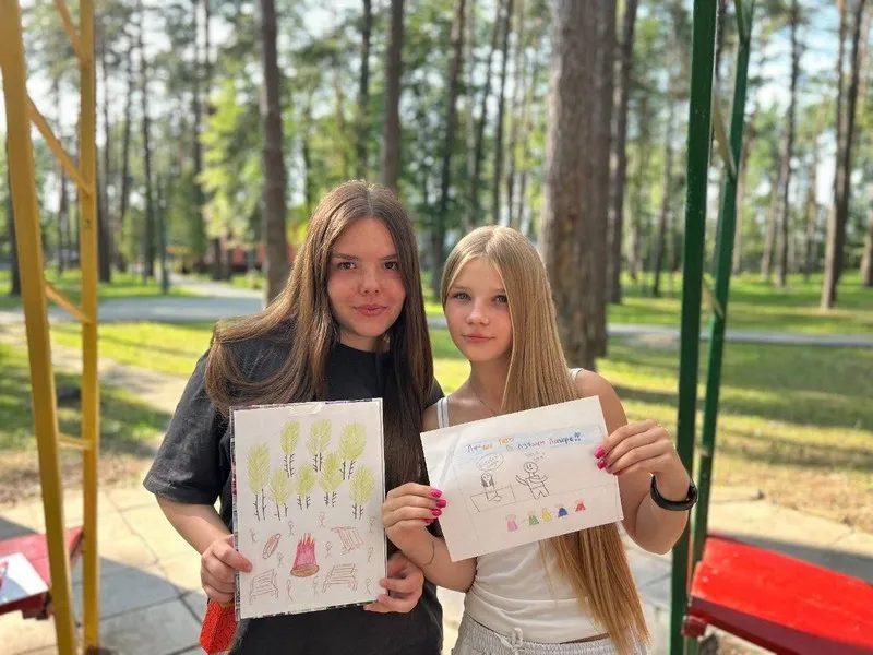 Молодёжный совет устроил пленэр в лагере «Луч»