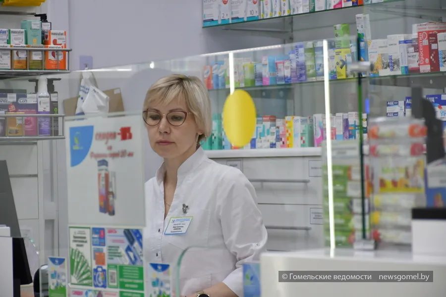 В Гомеле в аптечной сети работают сотни фармацевтов и провизоров