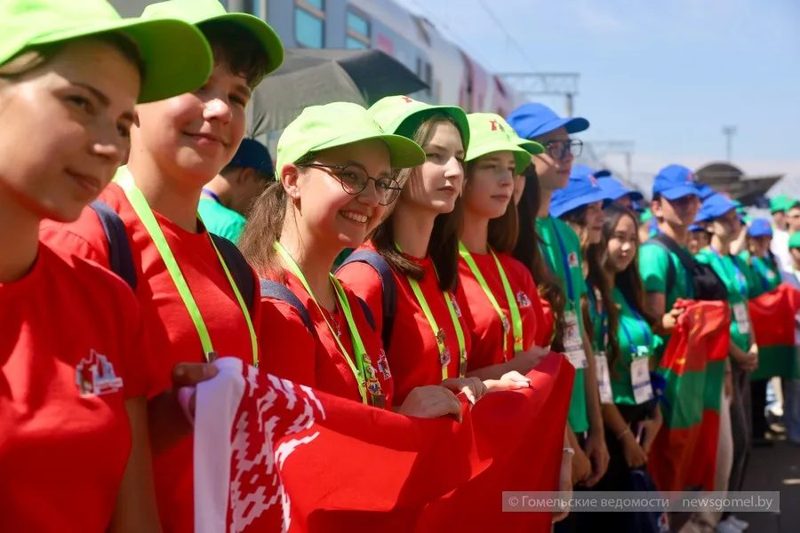 «Поезд Памяти» привёз молодёжь двух стран в Гомель