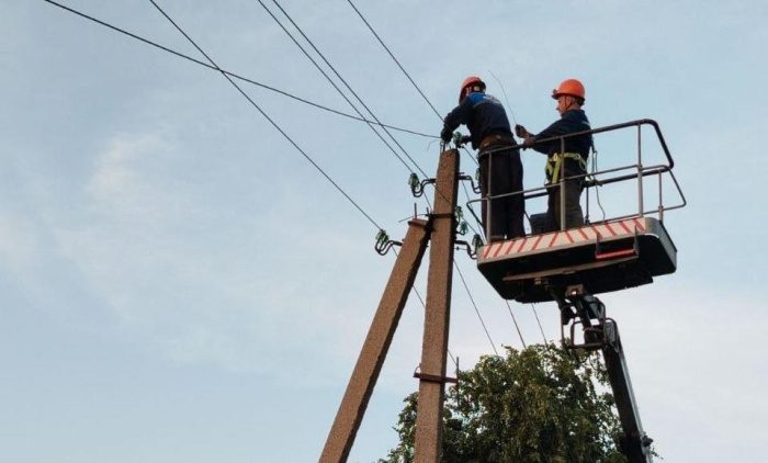Электричество восстановлено в 18 населенных пунктах Гомельской области после непогоды