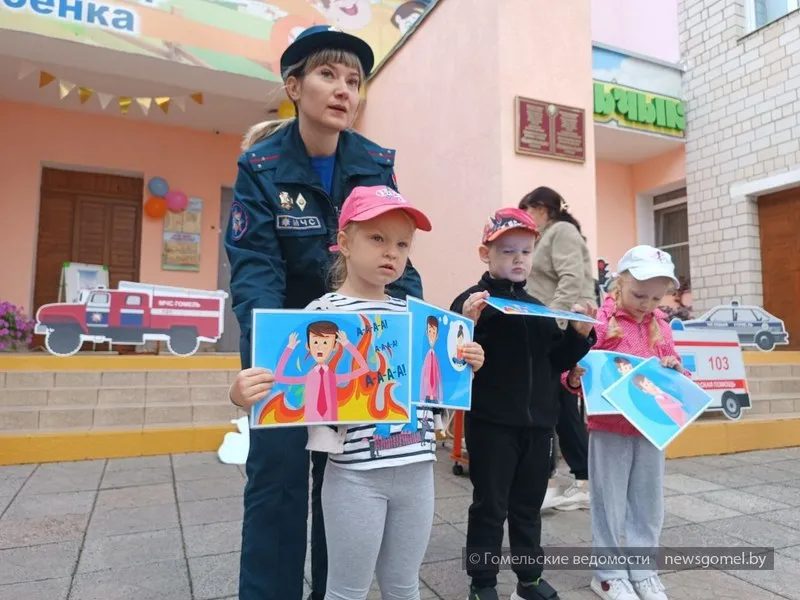 В детском саду провели акцию по обучению малышей правилам безопасности