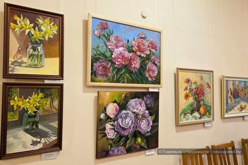 В музее открылась выставка живописи Галины Сытько
