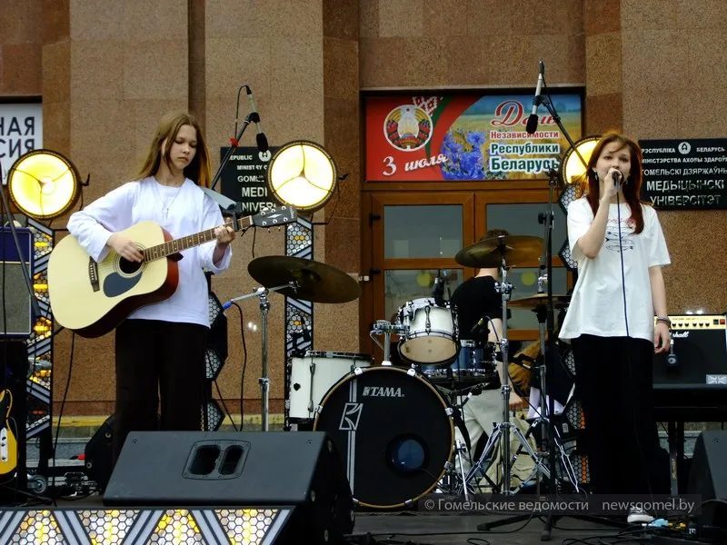 На Muz Drive Fest в Гомеле выступила группа «Alibi»