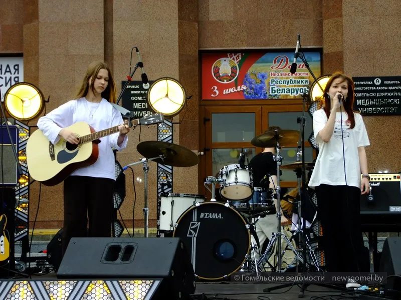 На Muz Drive Fest в Гомеле выступила группа «Alibi»