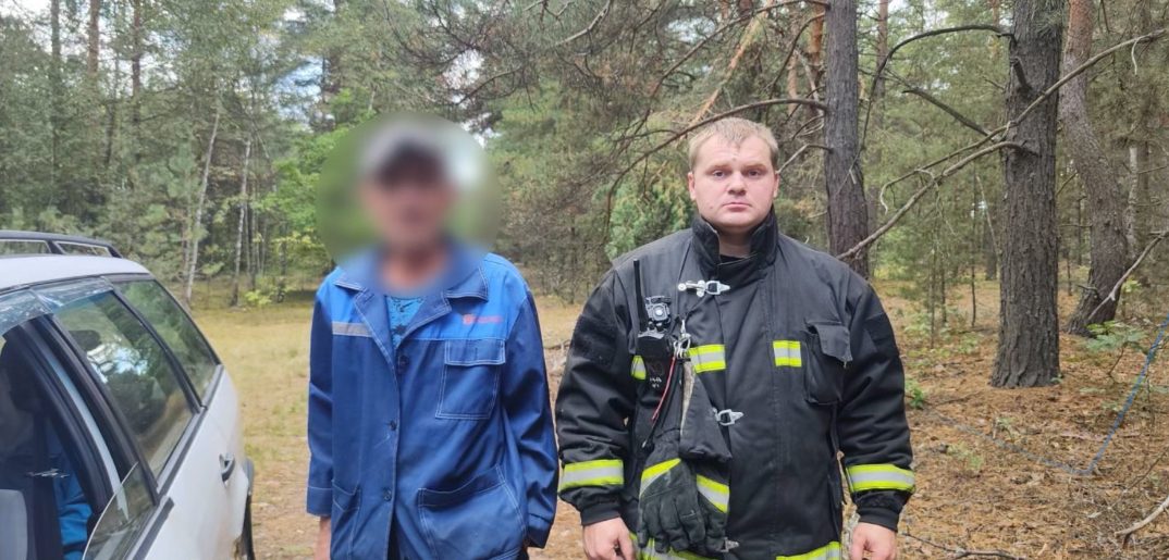 В Мозырском районе спасатели помогли пенсионеру выйти из леса