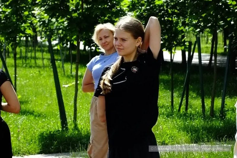 На Сельмаше провели массовую утреннюю зарядку