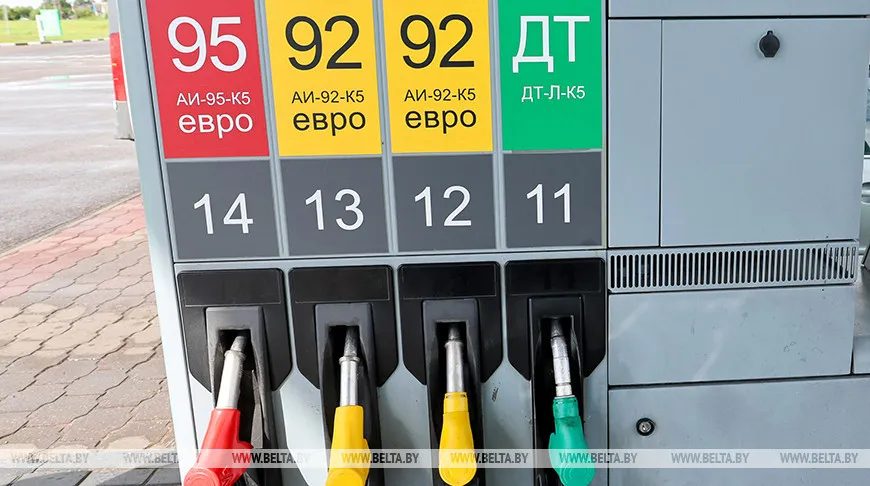 «Белоруснефть» отрицает ограничения на отпуск бензина