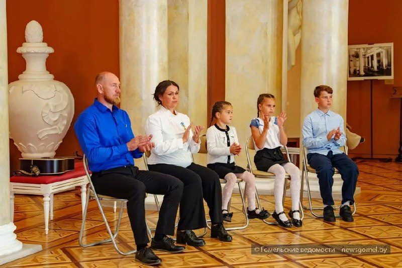 Гомельская семья Козловых поборется за победу в конкурсе «Семья года»