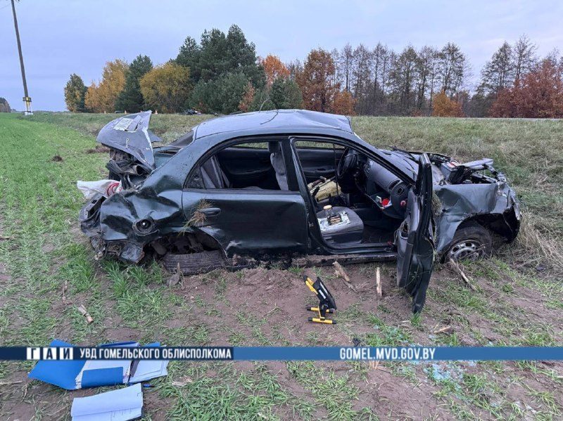 В Наровлянском районе 17-летний водитель без прав опрокинул Daewoo в кювет